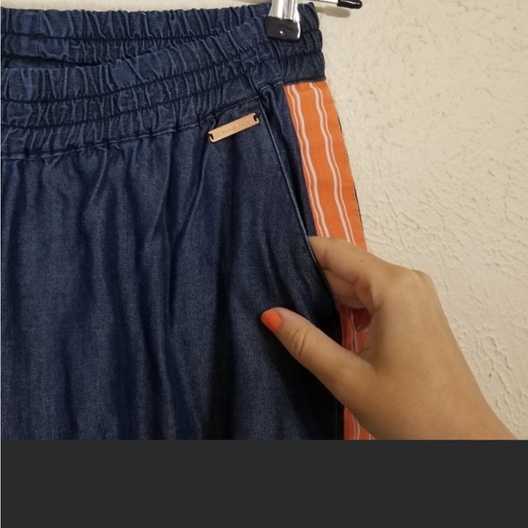 Sweaty Betty Twilight Sport 7/8 Length Chambray Side Stripe Joggers - Picture 9 of 9